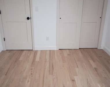 9 Cleveland Avenue - Photo Thumbnail 13