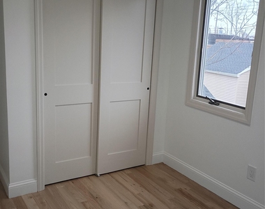 9 Cleveland Avenue - Photo Thumbnail 14