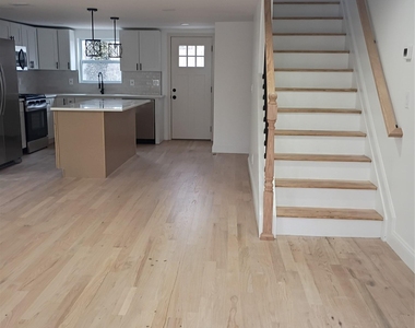 9 Cleveland Avenue - Photo Thumbnail 2