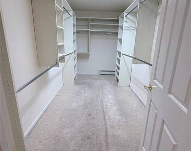 216 Maple Avenue - Photo Thumbnail 22