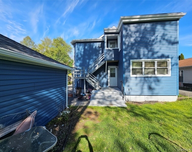 704 Tower Avenue - Photo Thumbnail 22
