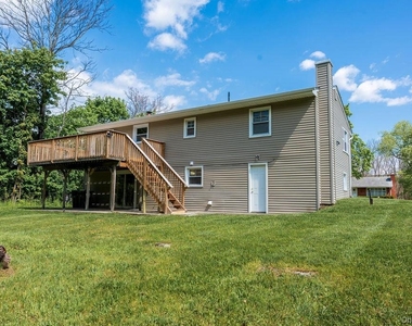 5 Idlewild Drive - Photo Thumbnail 4