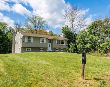 5 Idlewild Drive - Photo Thumbnail 2