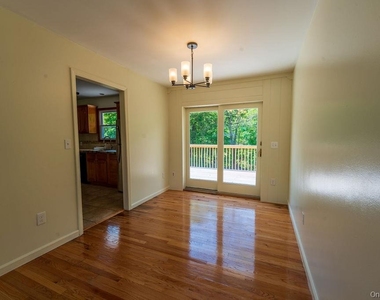 5 Idlewild Drive - Photo Thumbnail 13