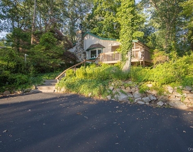 56 Bluff Avenue - Photo Thumbnail 14