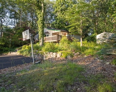 56 Bluff Avenue - Photo Thumbnail 13