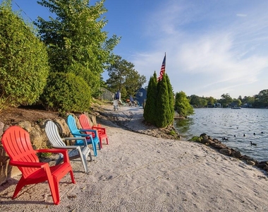 56 Bluff Avenue - Photo Thumbnail 20