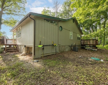 56 Bluff Avenue - Photo Thumbnail 10