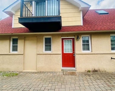 73 Webster Ave - Photo Thumbnail 1