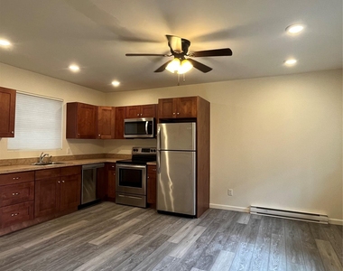 73 Webster Ave - Photo Thumbnail 3