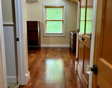 96 Bruceville Road - Photo Thumbnail 15