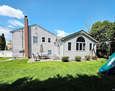 110 Briarwood Lane - Photo Thumbnail 24