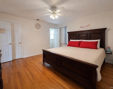 110 Briarwood Lane - Photo Thumbnail 31