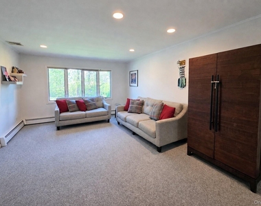 110 Briarwood Lane - Photo Thumbnail 29
