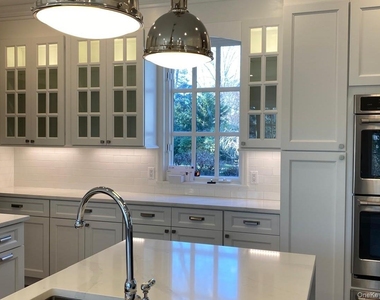 940 Smith Lane - Photo Thumbnail 6