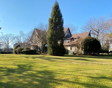 940 Smith Lane - Photo Thumbnail 1