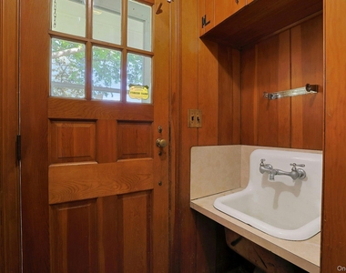 105 S Greenbush Road - Photo Thumbnail 13