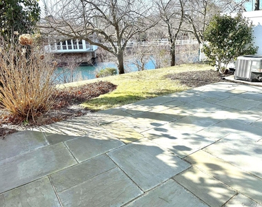 132 Fairfield Drive - Photo Thumbnail 18