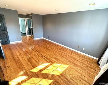 132 Fairfield Drive - Photo Thumbnail 10