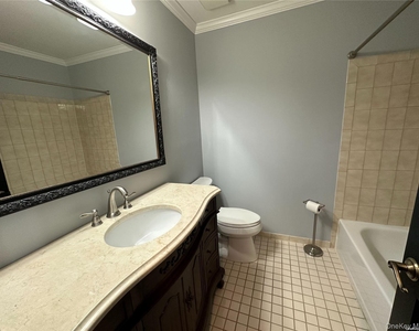 132 Fairfield Drive - Photo Thumbnail 14