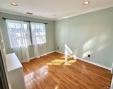 132 Fairfield Drive - Photo Thumbnail 13