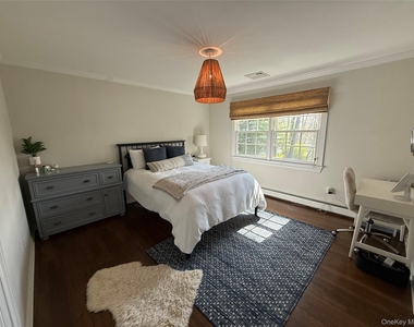 21 Westbank Road - Photo Thumbnail 18