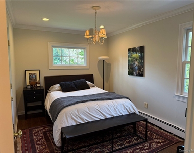 21 Westbank Road - Photo Thumbnail 16