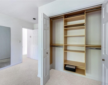 599 Midland Avenue - Photo Thumbnail 15