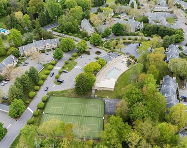 5801 Applewood Circle - Photo Thumbnail 20
