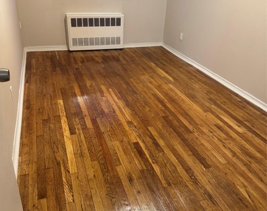 26016 Hillside Avenue - Photo Thumbnail 1