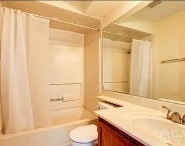 1335 Waterford Drive - Photo Thumbnail 23