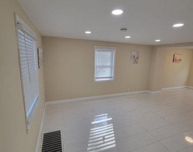 333 Brinton Avenue - Photo Thumbnail 3
