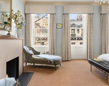 164 E 70th Street - Photo Thumbnail 23