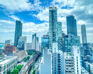 24-16 Queens Plaza S - Photo Thumbnail 11