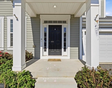 31 Orchid Lane - Photo Thumbnail 1