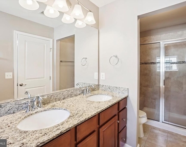 7106 Santa Cruz Place - Photo Thumbnail 22