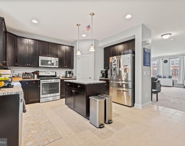 23215 Tradewind Drive - Photo Thumbnail 10
