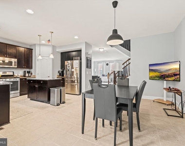 23215 Tradewind Drive - Photo Thumbnail 8