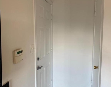 12161 Penderview Terrace - Photo Thumbnail 21