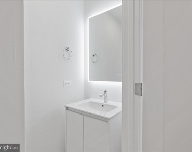 2064 Tysons Ridgeline Road - Photo Thumbnail 15