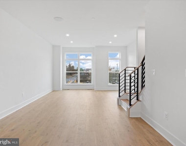 2064 Tysons Ridgeline Road - Photo Thumbnail 6