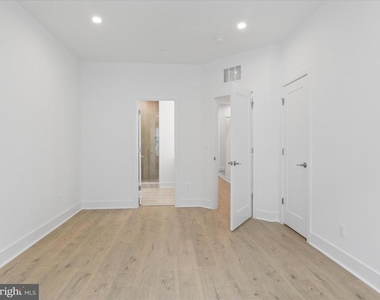 2064 Tysons Ridgeline Road - Photo Thumbnail 18