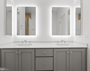 2064 Tysons Ridgeline Road - Photo Thumbnail 20