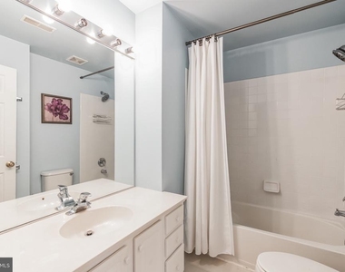 12876 Fair Valley Court - Photo Thumbnail 20
