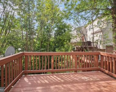 12876 Fair Valley Court - Photo Thumbnail 25