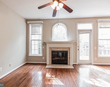 12876 Fair Valley Court - Photo Thumbnail 5