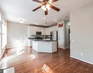 12876 Fair Valley Court - Photo Thumbnail 6