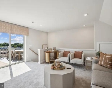 2111 Acadia Road - Photo Thumbnail 22