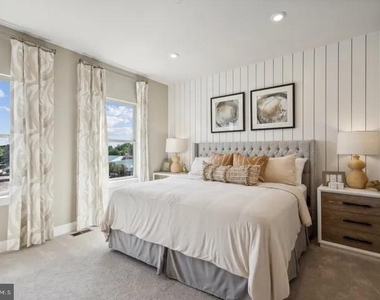 2111 Acadia Road - Photo Thumbnail 11