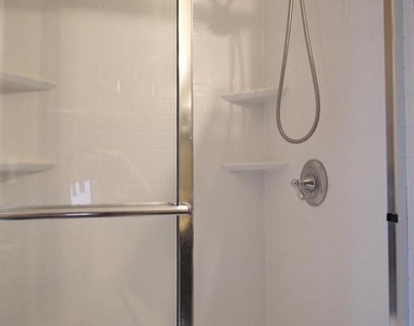 953 Ferndale Avenue - Photo Thumbnail 14